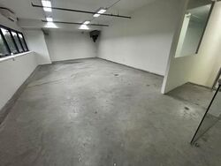 Carros Centre (D25), Factory #604747191